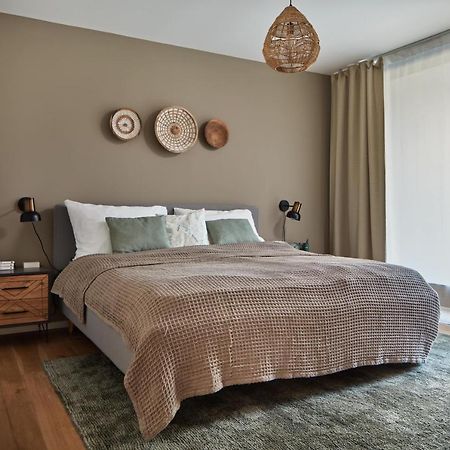 Prague Days - Stylish Apartments With Terrace - Parking - Quiet Area Eksteriør bilde