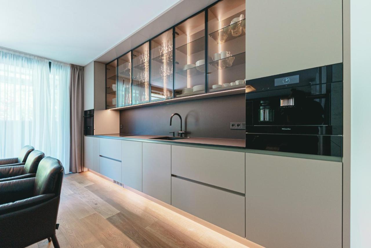 Prague Days - Stylish Apartments With Terrace - Parking - Quiet Area Eksteriør bilde