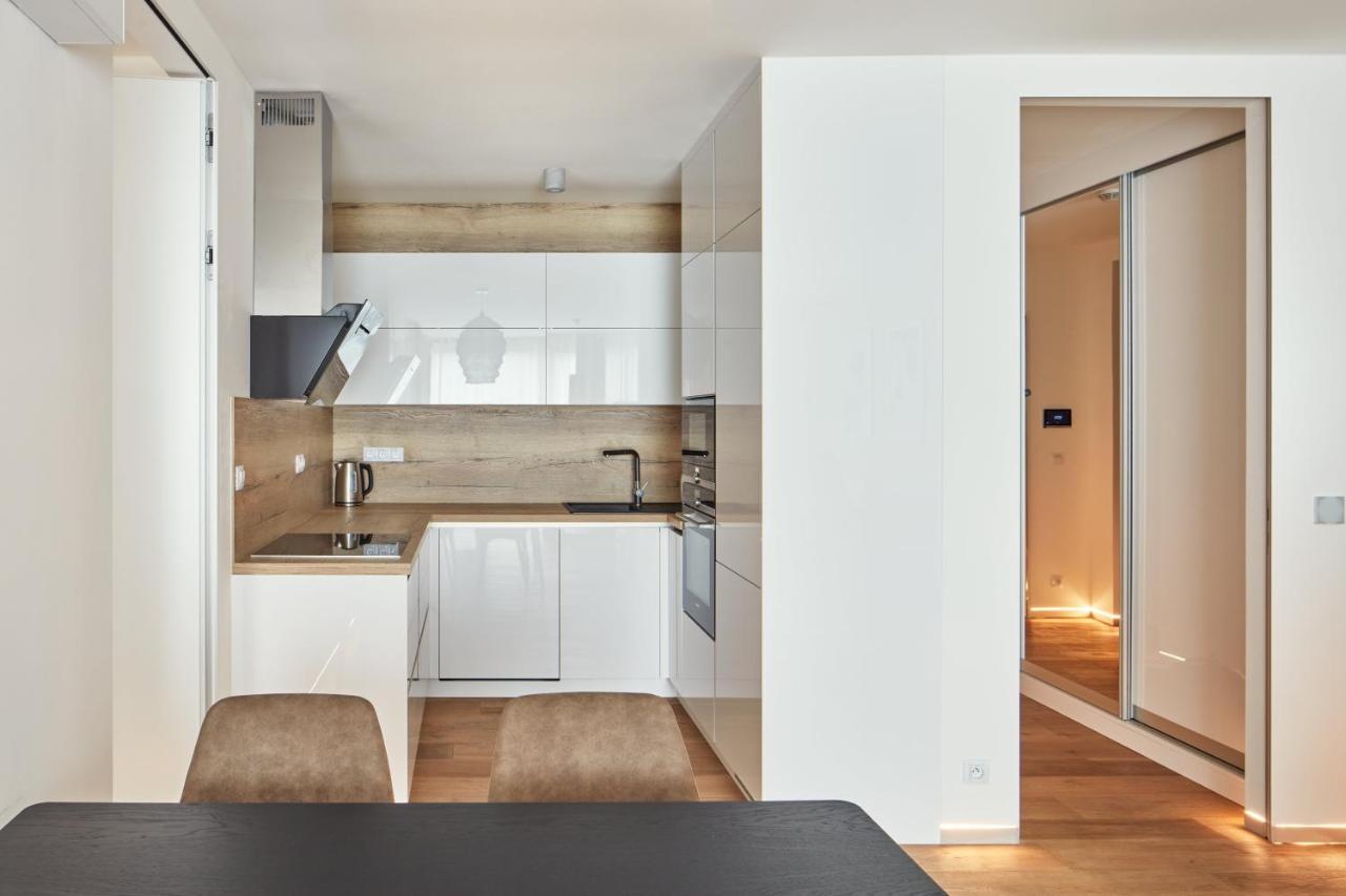 Prague Days - Stylish Apartments With Terrace - Parking - Quiet Area Eksteriør bilde